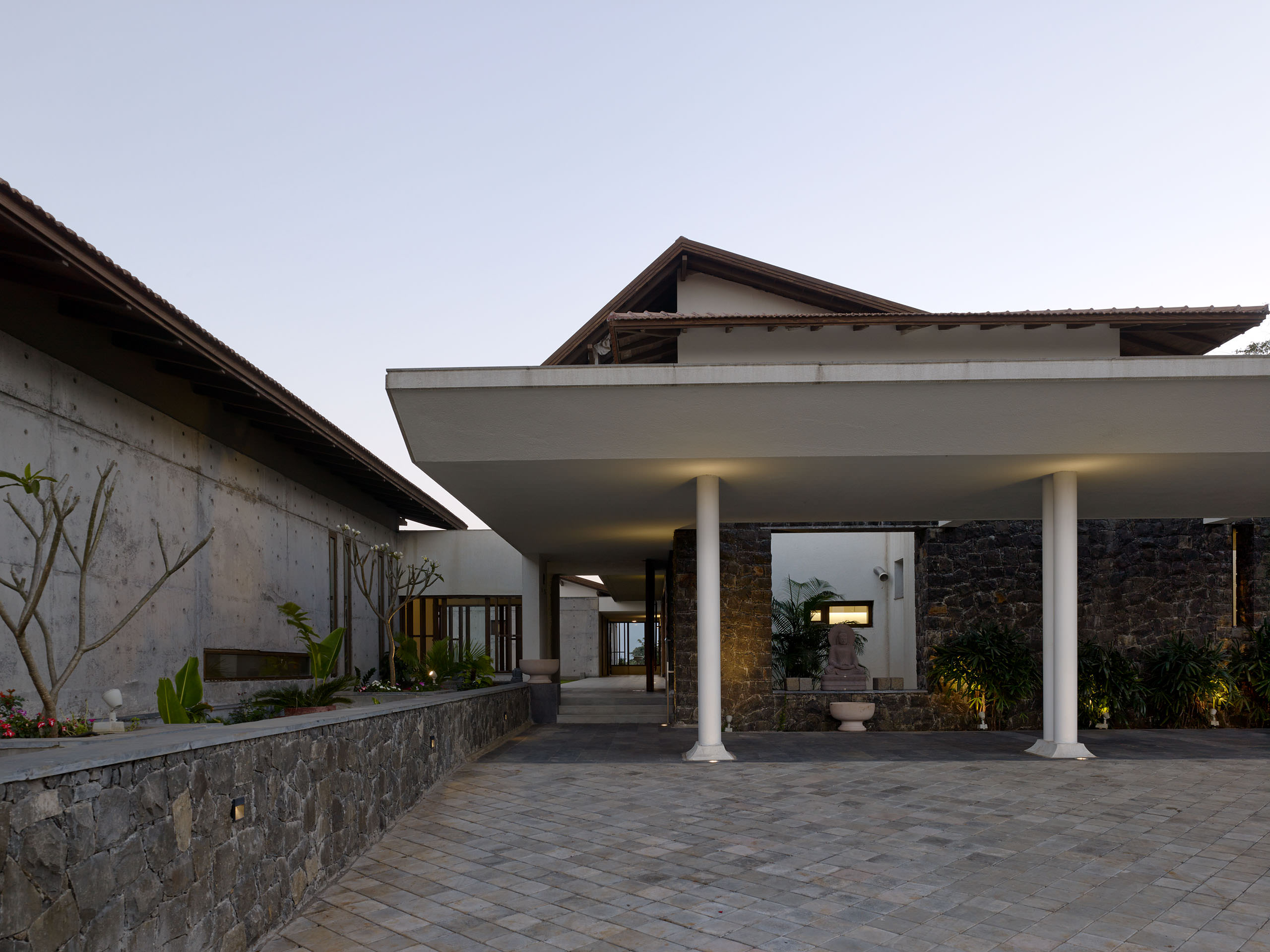 E14489 Alpa 042102 j2560